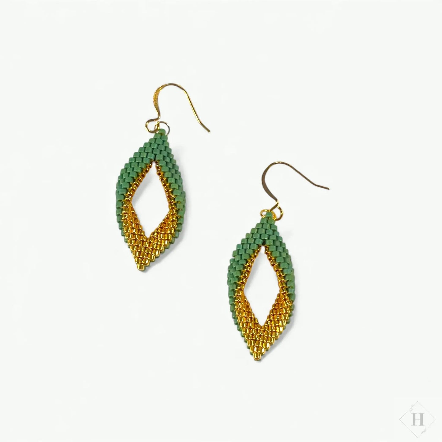 Twist øreringe i miyuki perler - (flere varianter) Mabalser