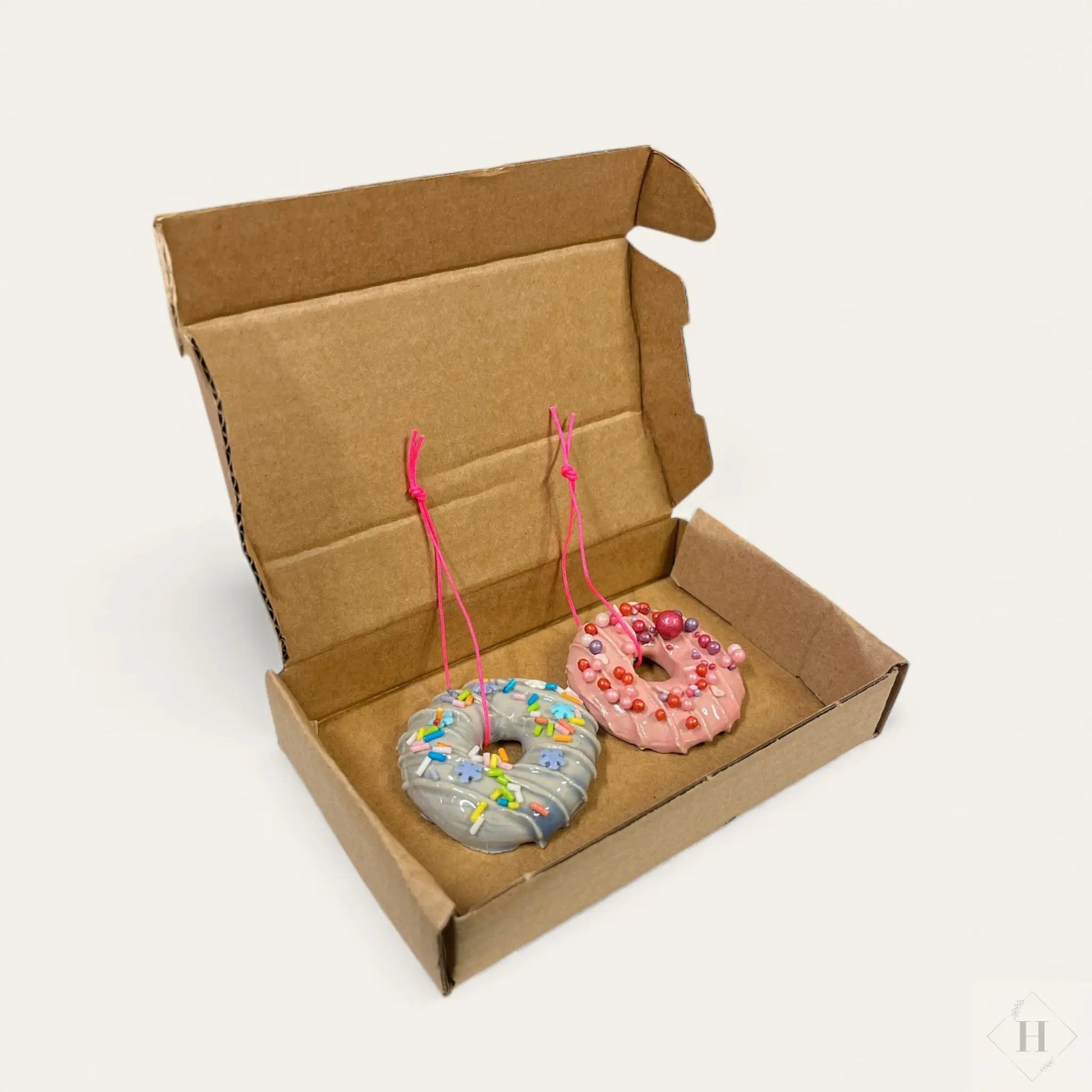 Håndlavede Keramik Doughnuts - Gaveæske med 2 stk Gitte Bramm