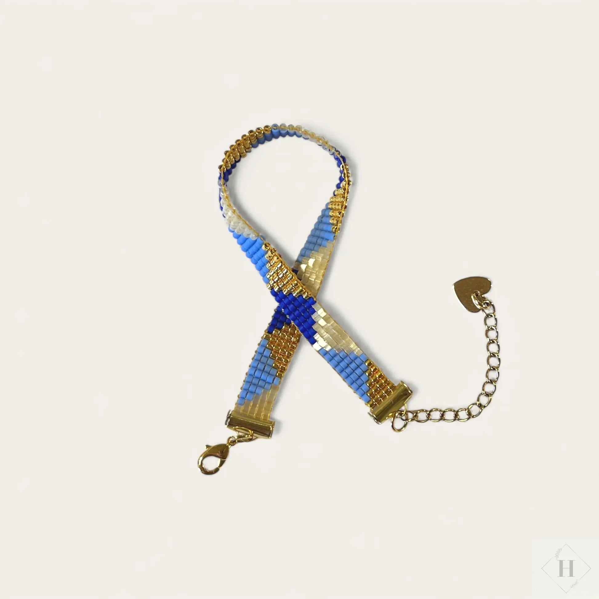 Armbånd i miyuki perler - blå nuancer Mabalser