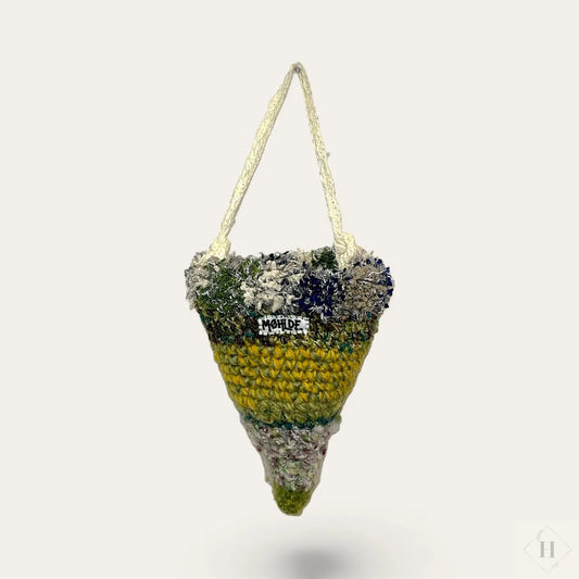 Mega hæklet kræmmerhus. Møhlde