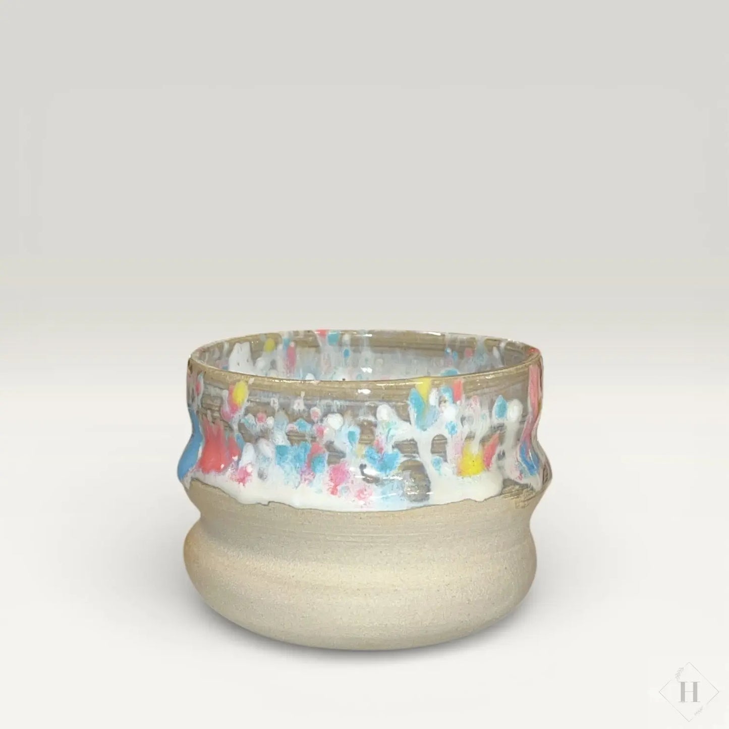 Krus uden hank - konfetti (bølget) By Victoria Juul