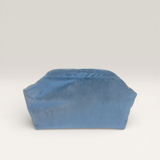 Clutch med Bøjlelukning støvet blå - Håndlavet i møbelvelour