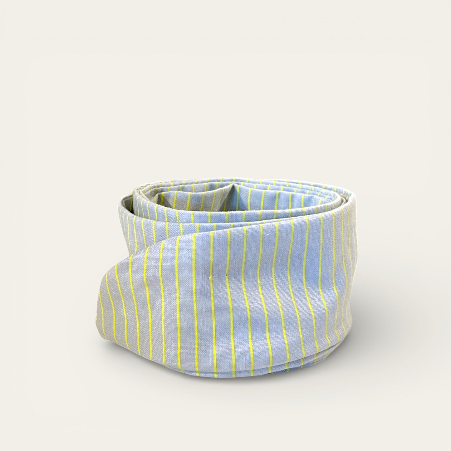 Selvsiddende hårbånd med ståltråd - Håndlavet i Danmark