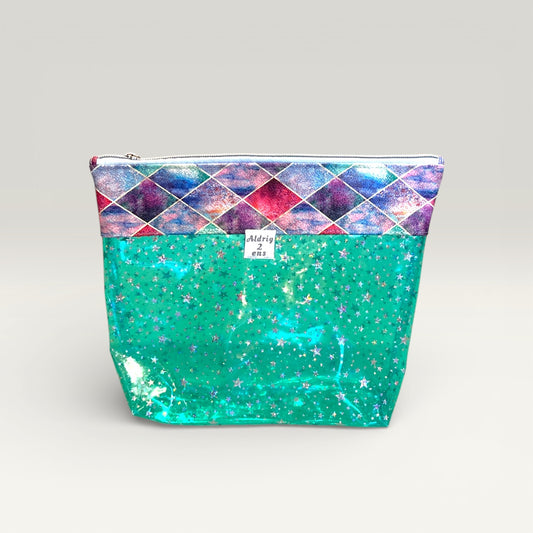 Stor toilettaske i gennemsigtig grøn vinyl med stjerner