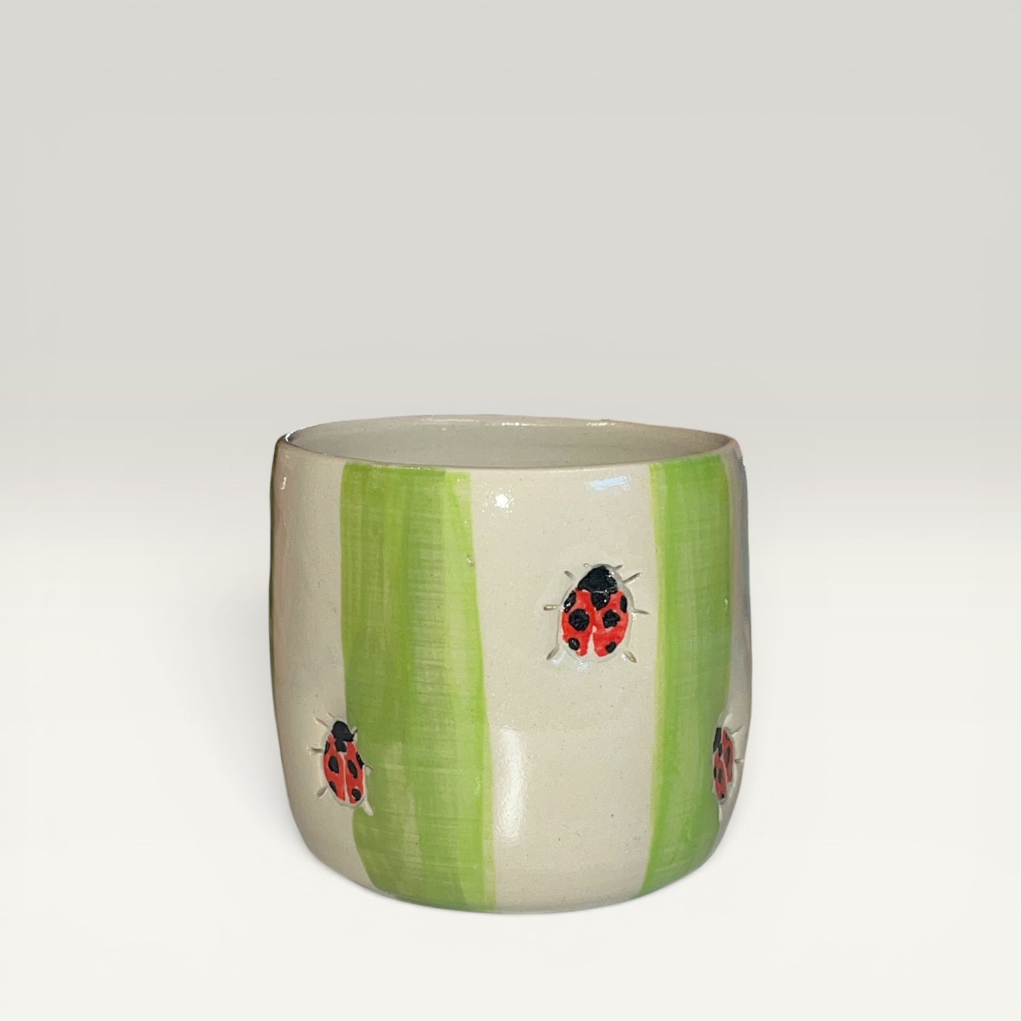 Krus uden hank - mariehøns