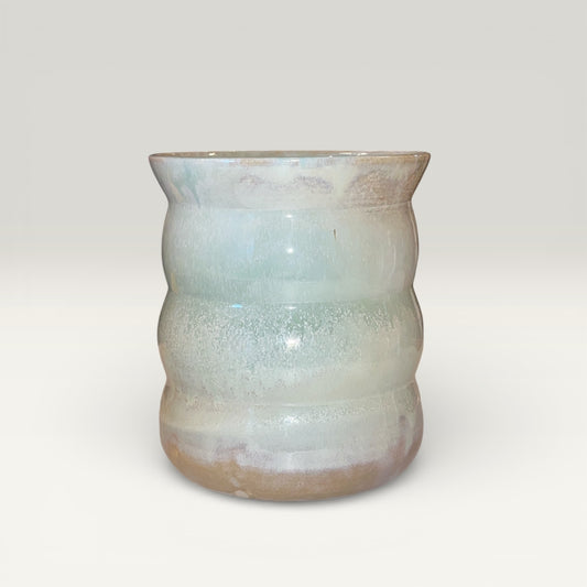 Keramikvase grøn – hånddrejet, 15 cm – Karlines Keramik
