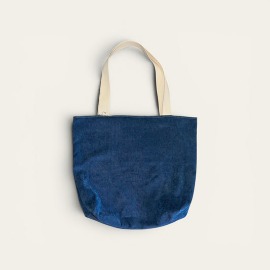 Vendbar totebag – Blåt fløjl/gule blade | JNorteved
