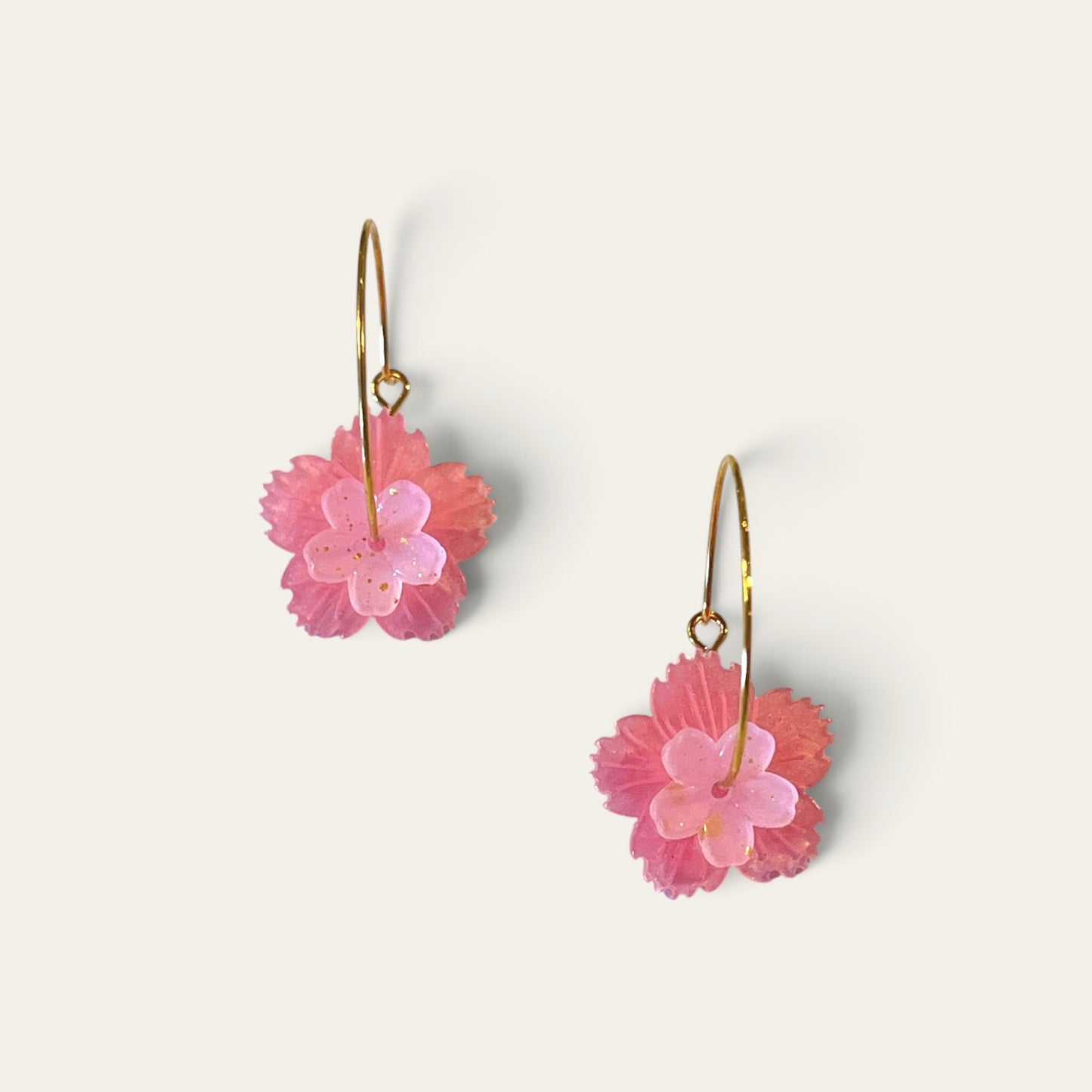 Hoop med lyserøde blomster