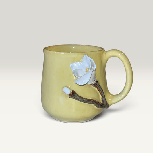 Krus med blomst – Flora, Gul med hvid blomst | RG Ceramic