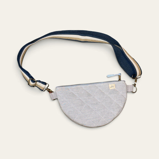 Håndlavet mini crossbody taske – mælkedrenge striber – 20x15 cm | JNortheved
