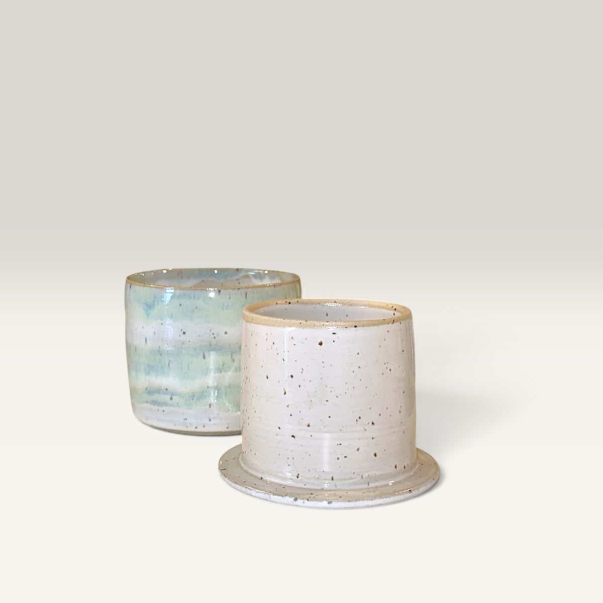 Smørklokke i lysgrøn glasur | Clay by Hornstrup