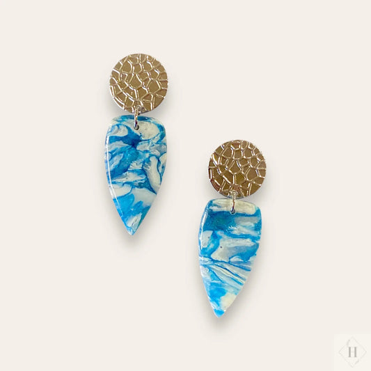 Blue translucent rhombus on textured silver tops 259 Handmade Hygge