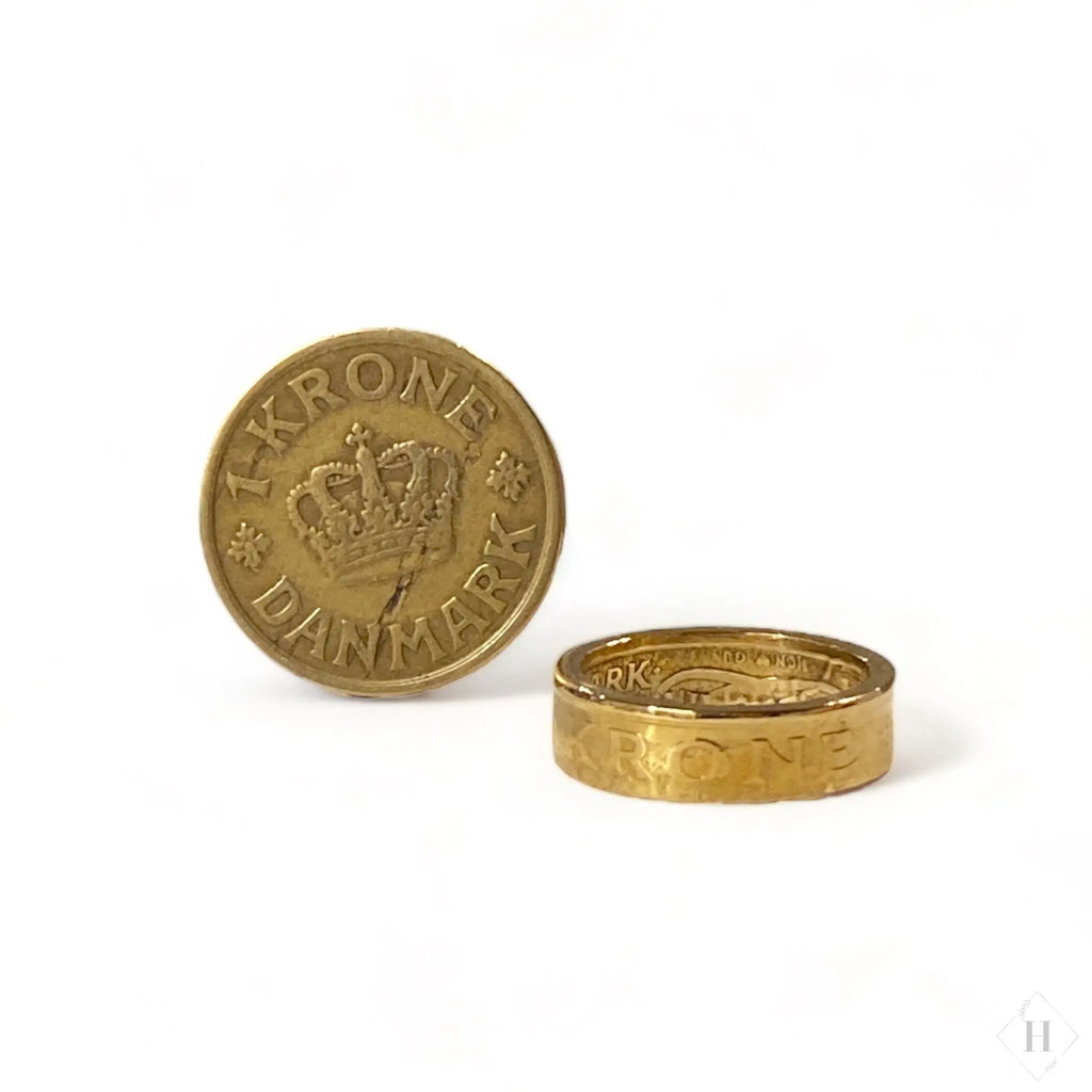 Ring af en gl Dansk 1 krone (20mm) Birgitte Dalsager