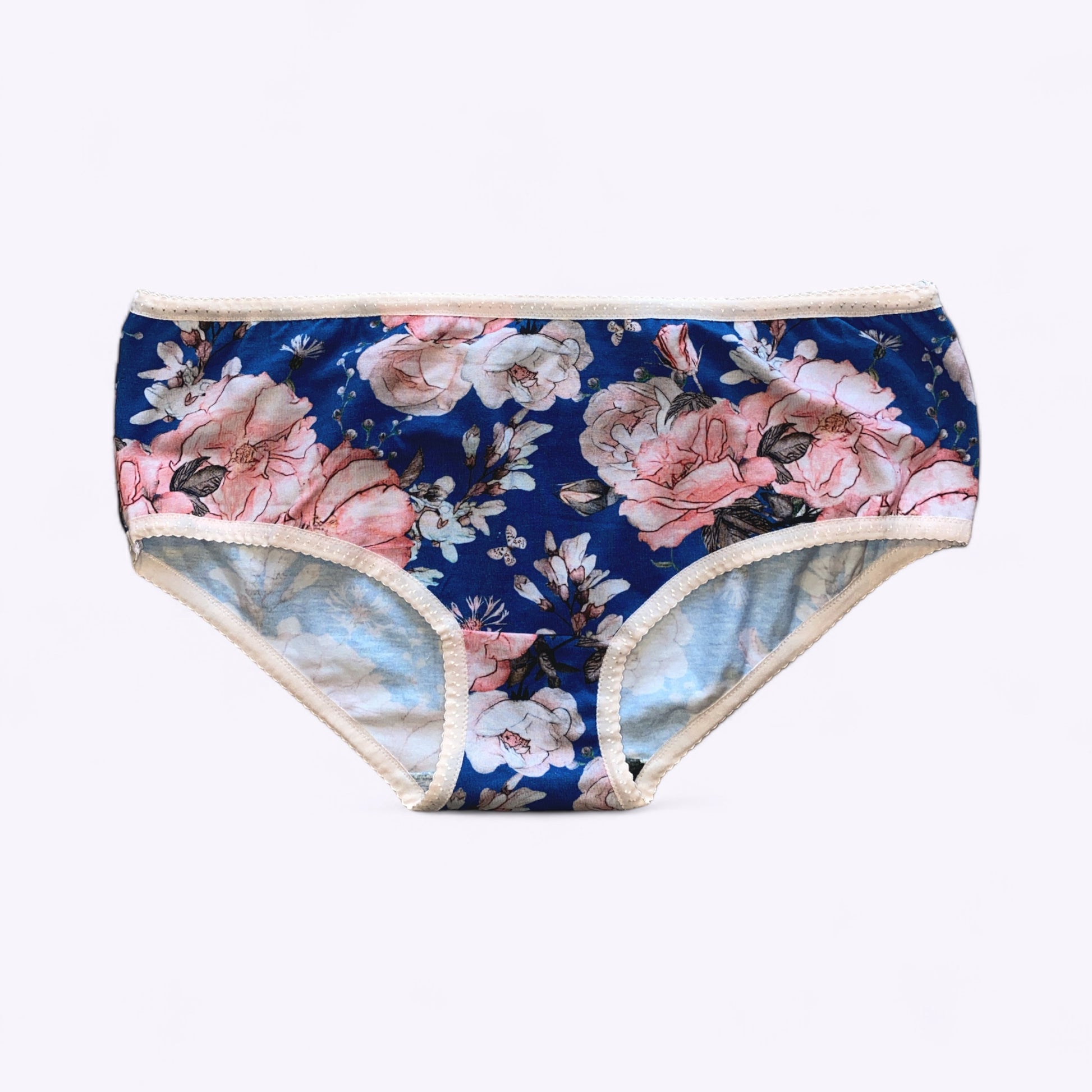 Funky Trusse str 44 - flere varianter Decostudiobys