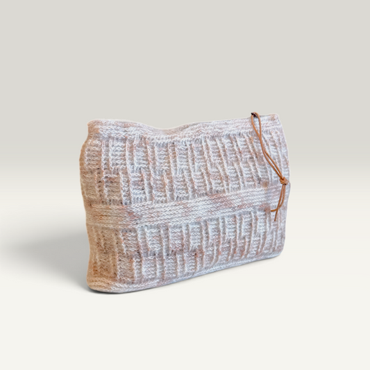 Hæklet clutch – Rosa | Vera Hjerrild