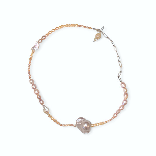 Halskæde m/barok ferskvandsperler