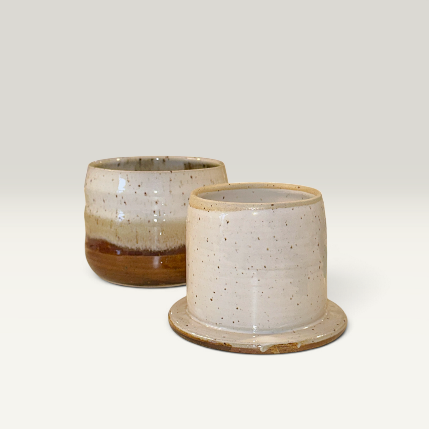 Smørklokke i brun glasur | Clay by Hornstrup