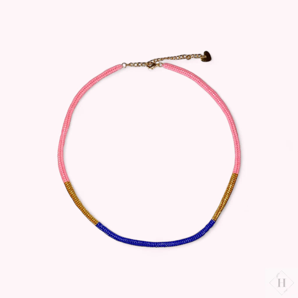 Halskæde i miyuki perler - guldfarvet/blå/lyserød Mabalser