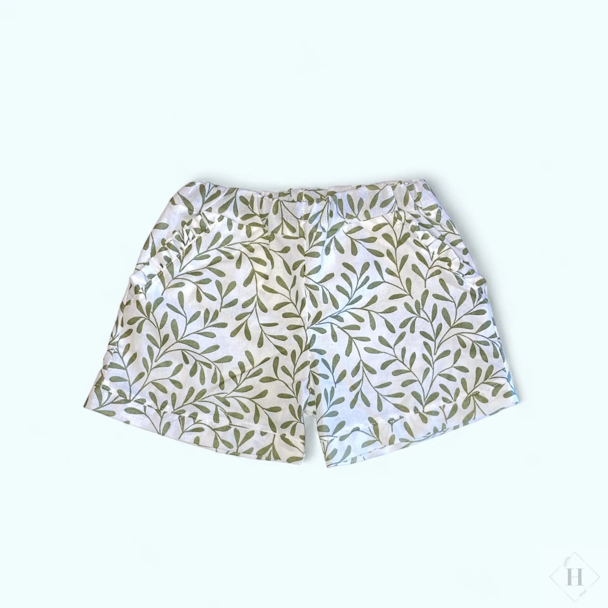 Børne shorts str 104 - oliven grene HG Design