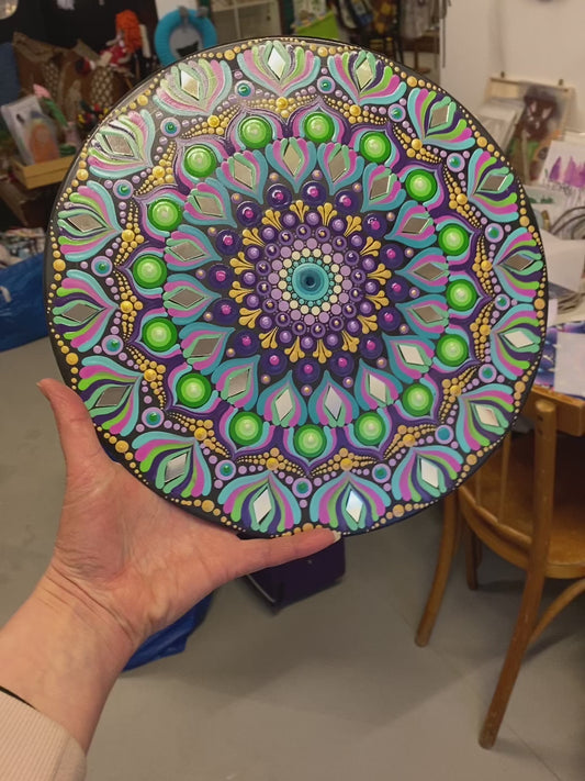 Dotart maleri på LP plade