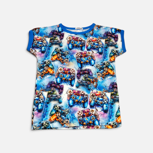 Håndlavet Børne T-shirt (flere størrelser)- Blød Jersey med Controllers