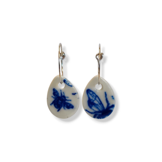 Øreringe med Bi-motiv – Håndlavet af Gitte Bramm