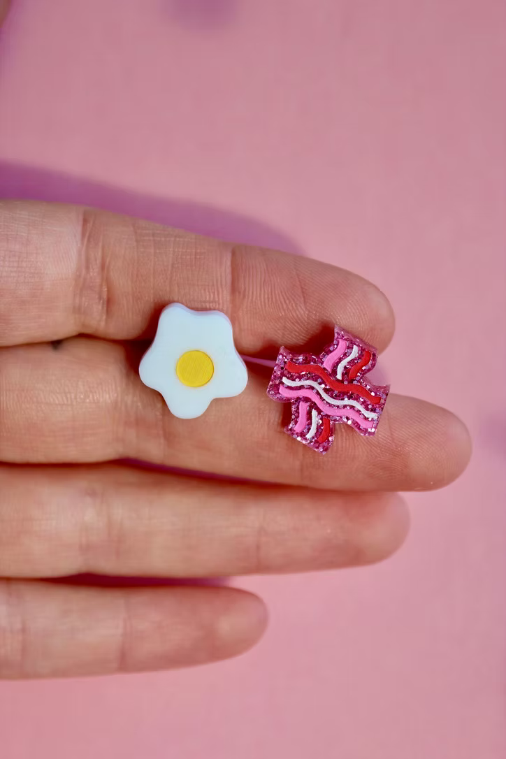 Eggs and Bacon - Ørestikker