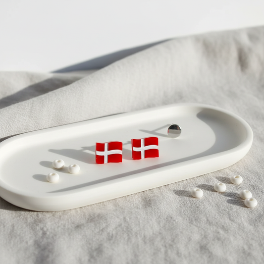 Stylede Dannebrog ørestikker