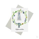 Indlæs billede til gallerivisning Dåbskort - krans med dåbskjole blå Mette Mains
