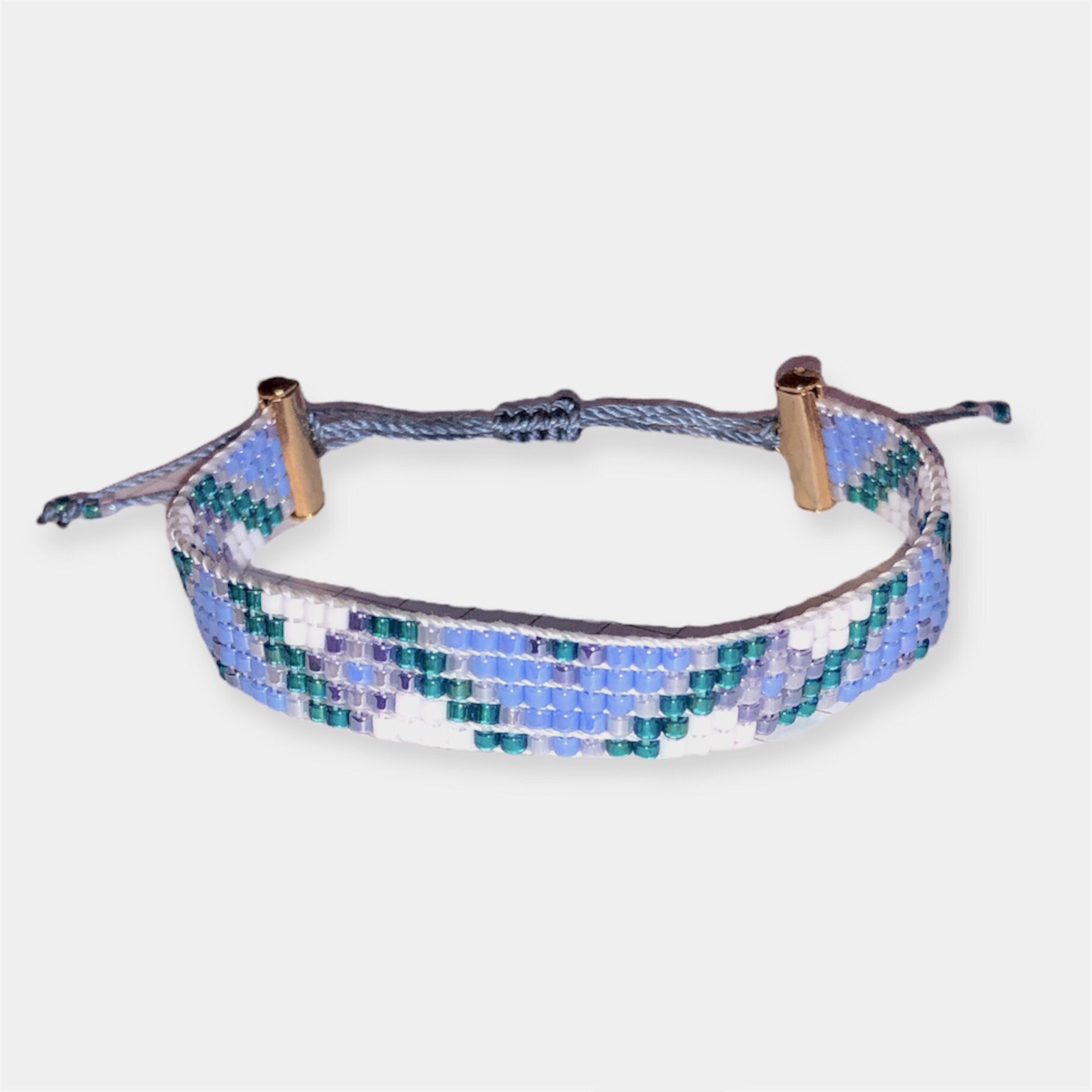 Armbånd af miyuki perler Sara Engel