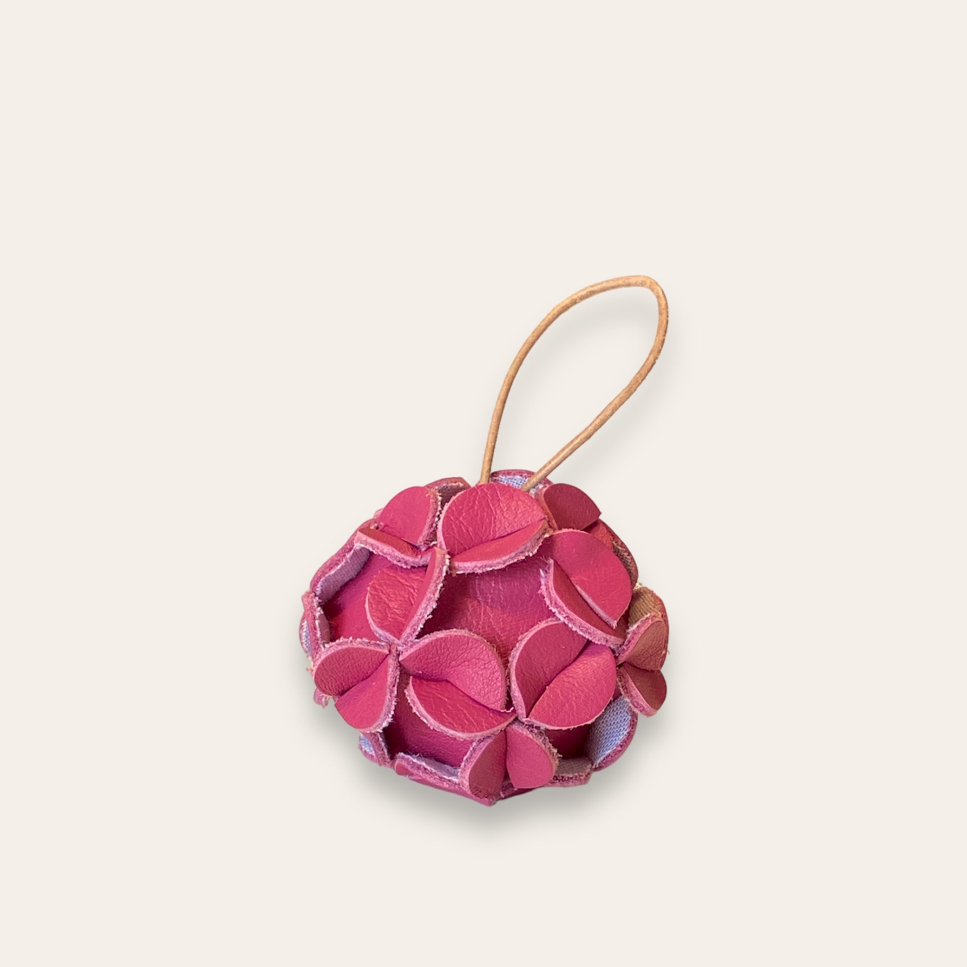 Hortensia ophæng i læder Unika Nord