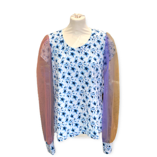 Trøje med tyl ærmer str M Aldrig2ens