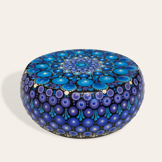 Dotart malet træ sofaben Zenjasworld