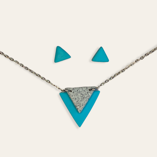 Sæt med halskæde og ørestikkere - 80er stil Creatrivi