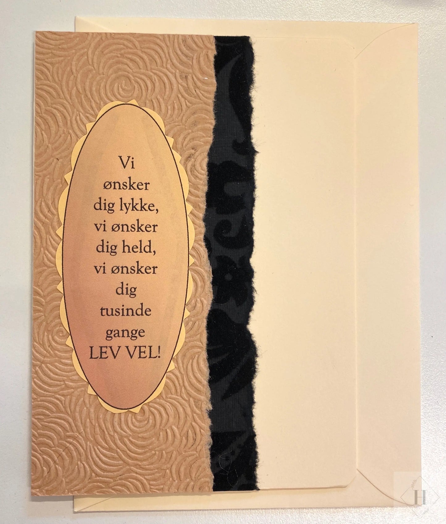 Beige tillykke - kort Helle Vang