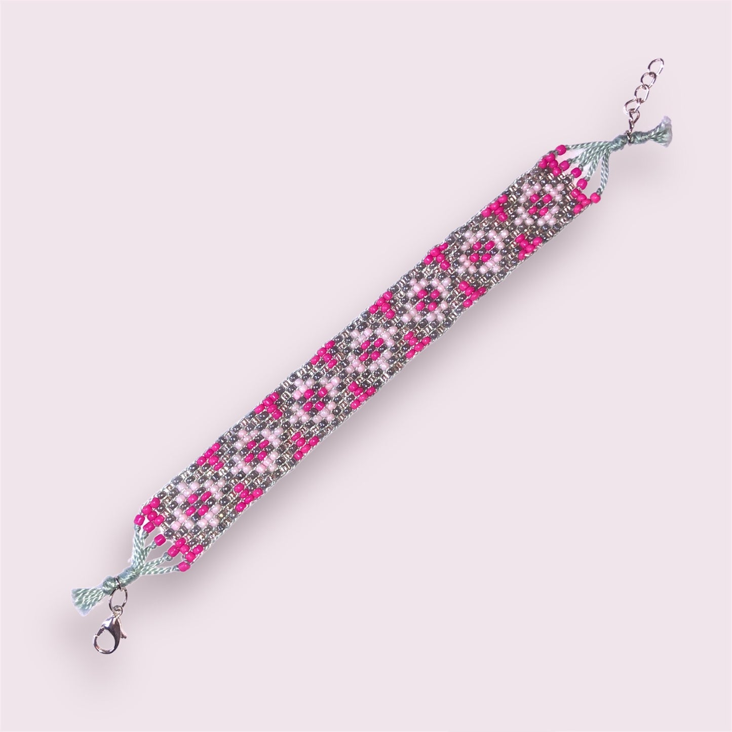 Armbånd af rocai perler Sara Engel